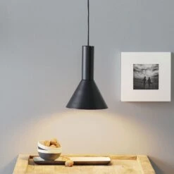 Lucande Caris Pendelleuchte Ø19cm Schwarz/gold