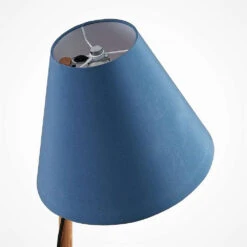 Jinda Tischleuchte Blue/Wood - Lucande 8 Jinda Tischleuchte Blue/Wood - Lucande -Lucande 4251096593396jinda bordlampe4