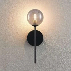 Wynina 1 Wandleuchte Black/Smoke - Lucande -Lucande 42519117044335