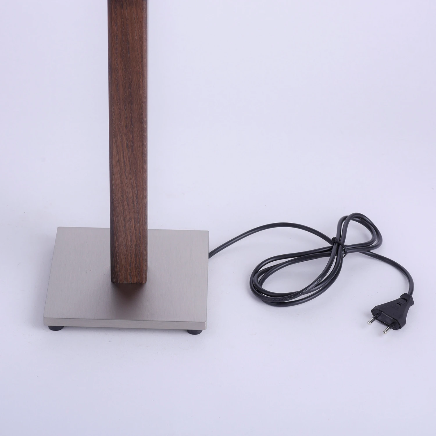 Lucande Elif Tischlampe Weiß, Eckig Eiche Dunkel 9 Lucande Elif Tischlampe Weiß, Eckig Eiche Dunkel – Bild 9