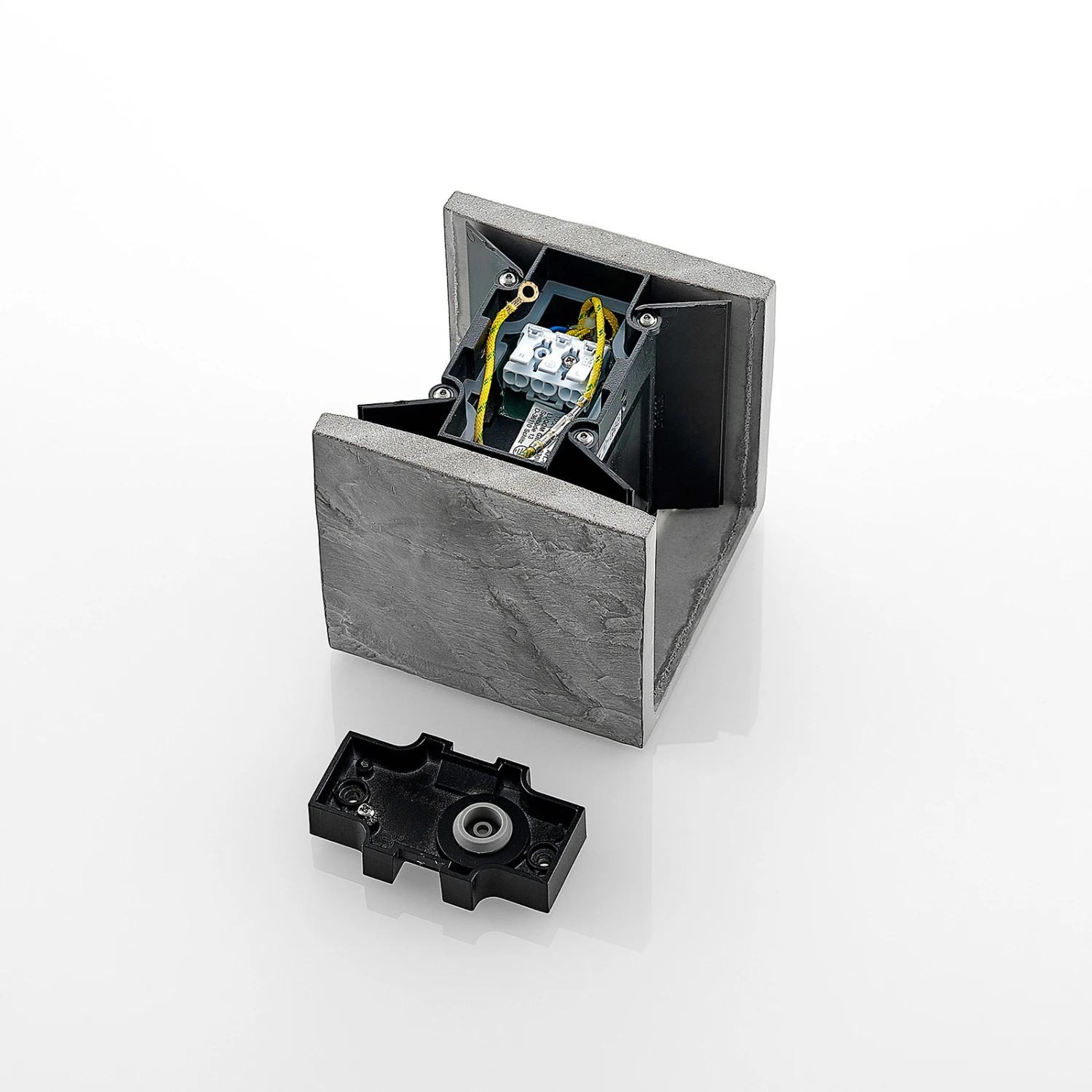 Lucande LED-Außenwandleuchte Naja, Schieferoptik 9 Lucande LED-Außenwandleuchte Naja, Schieferoptik – Bild 9