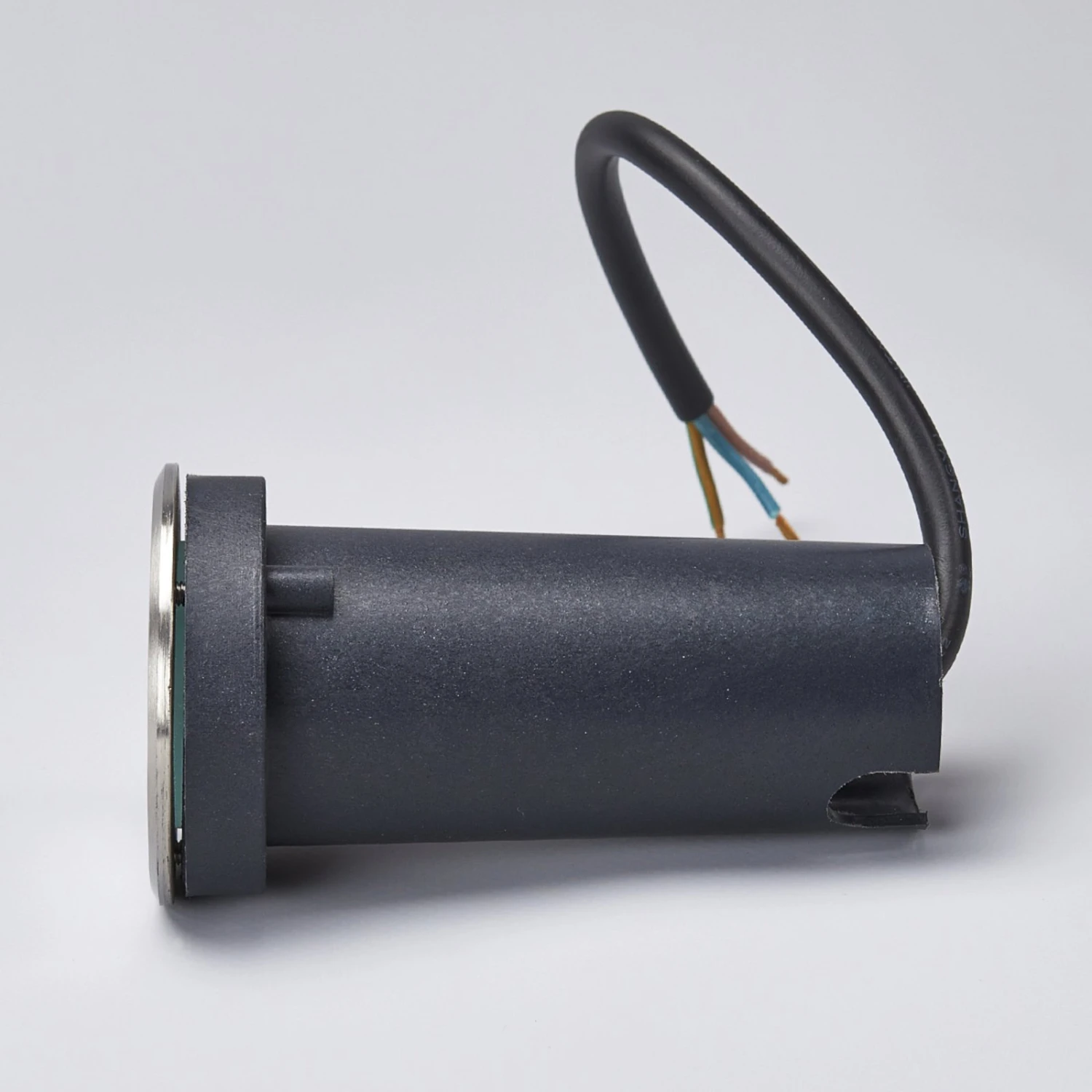 Lucande IP67 LED-Bodeneinbauleuchte Kenan, Edelstahl 6 Lucande IP67 LED-Bodeneinbauleuchte Kenan, Edelstahl – Bild 6