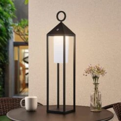 Lucande Miluma LED-Außenlaterne, 64 Cm, Schwarz