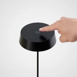 Lucande Tibia LED-Tischleuchte, Akku, USB, Schwarz -Lucande 9616229 4