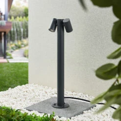 Lucande Saige LED-Sockelleuchte 2-fl., 50 Cm 11 Lucande Saige LED-Sockelleuchte 2-fl., 50 Cm -Lucande 9616240 2