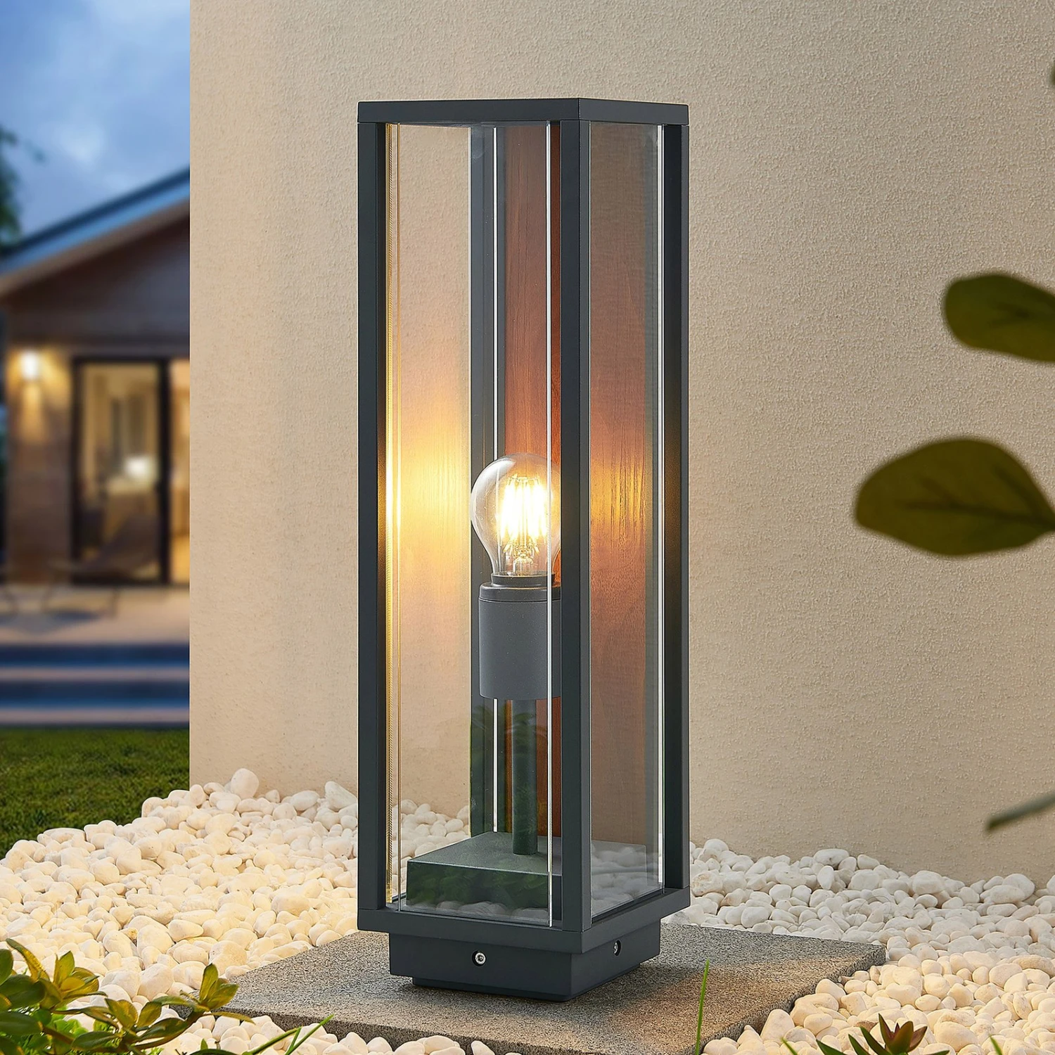 Lucande Elwin Sockelleuchte, Eckig, Alu, 50 Cm 1 Lucande Elwin Sockelleuchte, Eckig, Alu, 50 Cm