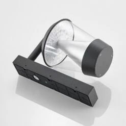 Lucande Tiany LED-Außenwandleuchte, Hängend -Lucande 9617062 7