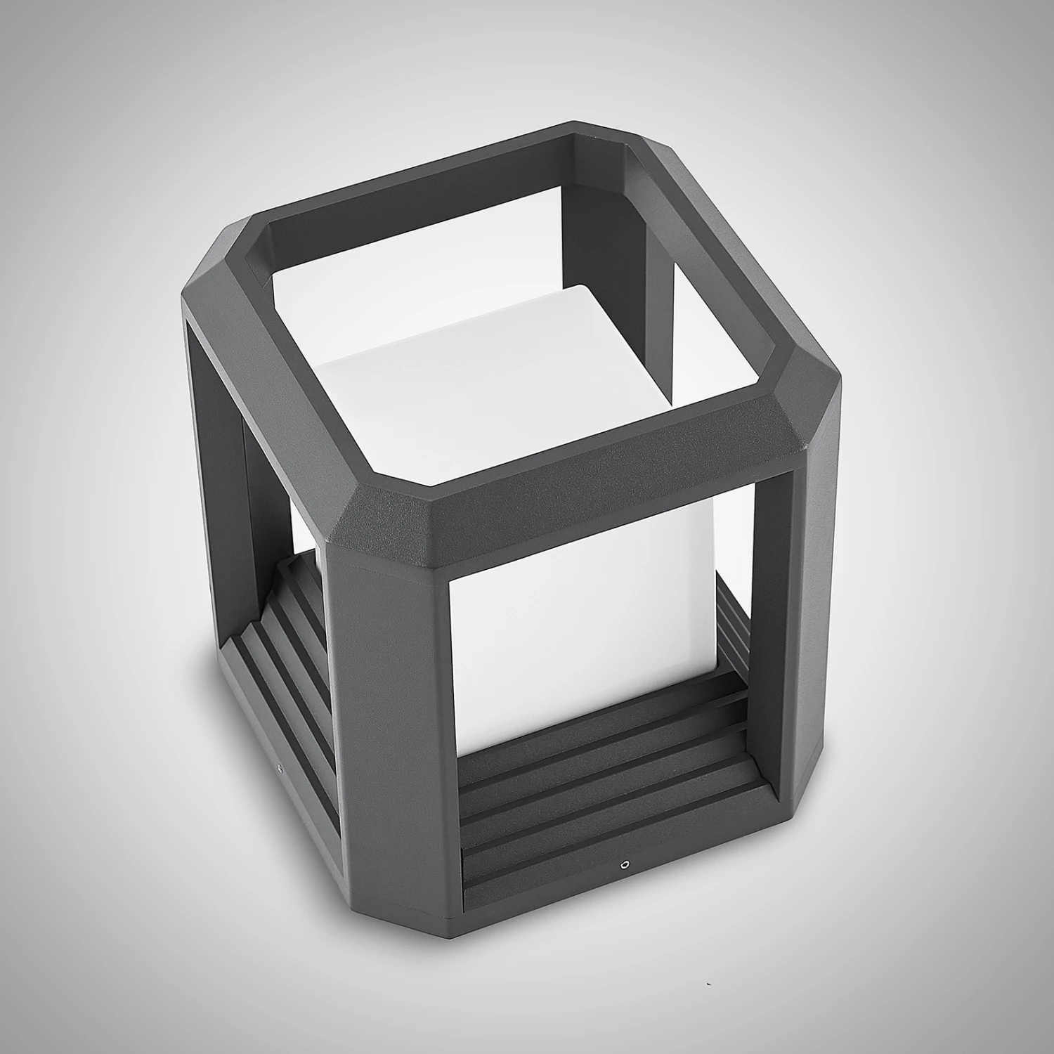 Lucande Serenella LED-Sockelleuchte 4 Lucande Serenella LED-Sockelleuchte – Bild 4