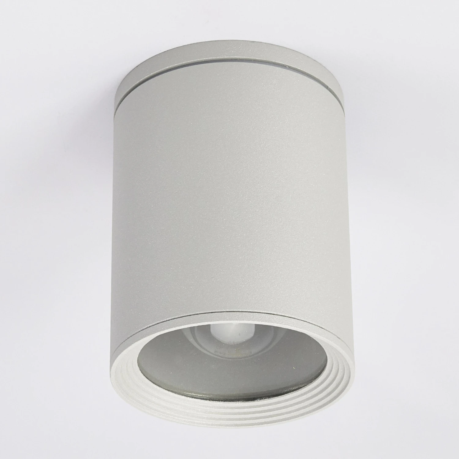 Lucande Außen-Deckenstrahler Minna, Silbergrau 4 Lucande Außen-Deckenstrahler Minna, Silbergrau – Bild 4