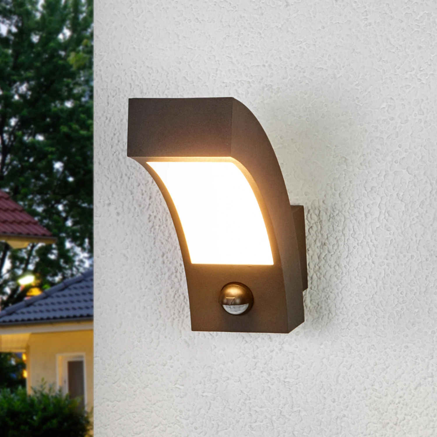 Lucande LED-Außenwandleuchte Lennik Mit Bewegungsmelder 1 Lucande LED-Außenwandleuchte Lennik Mit Bewegungsmelder