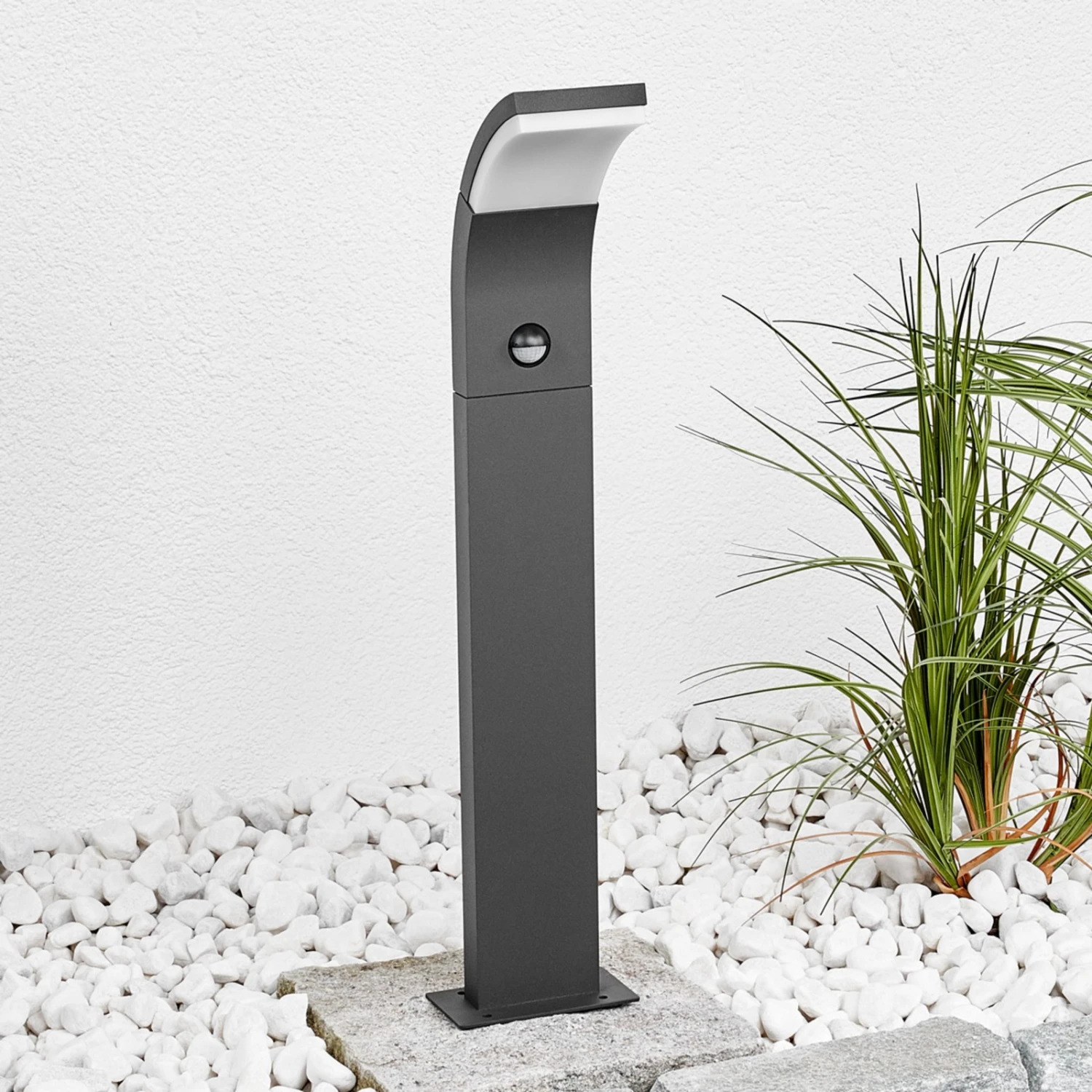 Lucande Timm - LED-Wegeleuchte Mit Bewegungssensor, 60 Cm 2 Lucande Timm - LED-Wegeleuchte Mit Bewegungssensor, 60 Cm – Bild 2