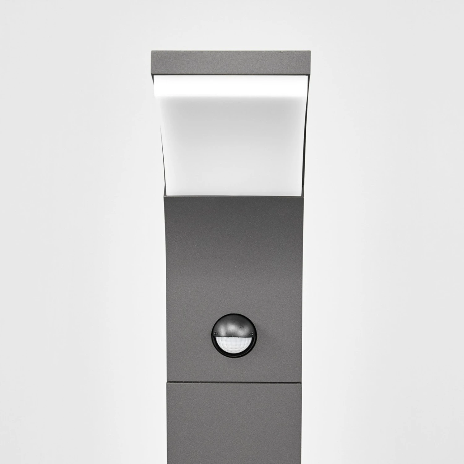 Lucande Timm - LED-Wegeleuchte Mit Bewegungssensor, 60 Cm 5 Lucande Timm - LED-Wegeleuchte Mit Bewegungssensor, 60 Cm – Bild 5