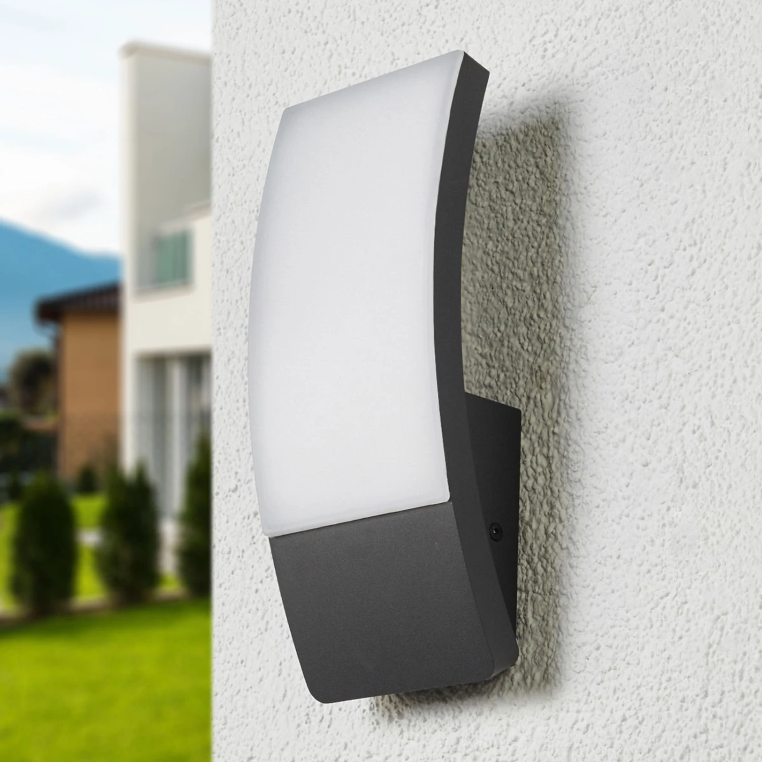 Lucande Gewölbte LED-Außenwandleuchte Siara, Dunkelgrau 2 Lucande Gewölbte LED-Außenwandleuchte Siara, Dunkelgrau – Bild 2