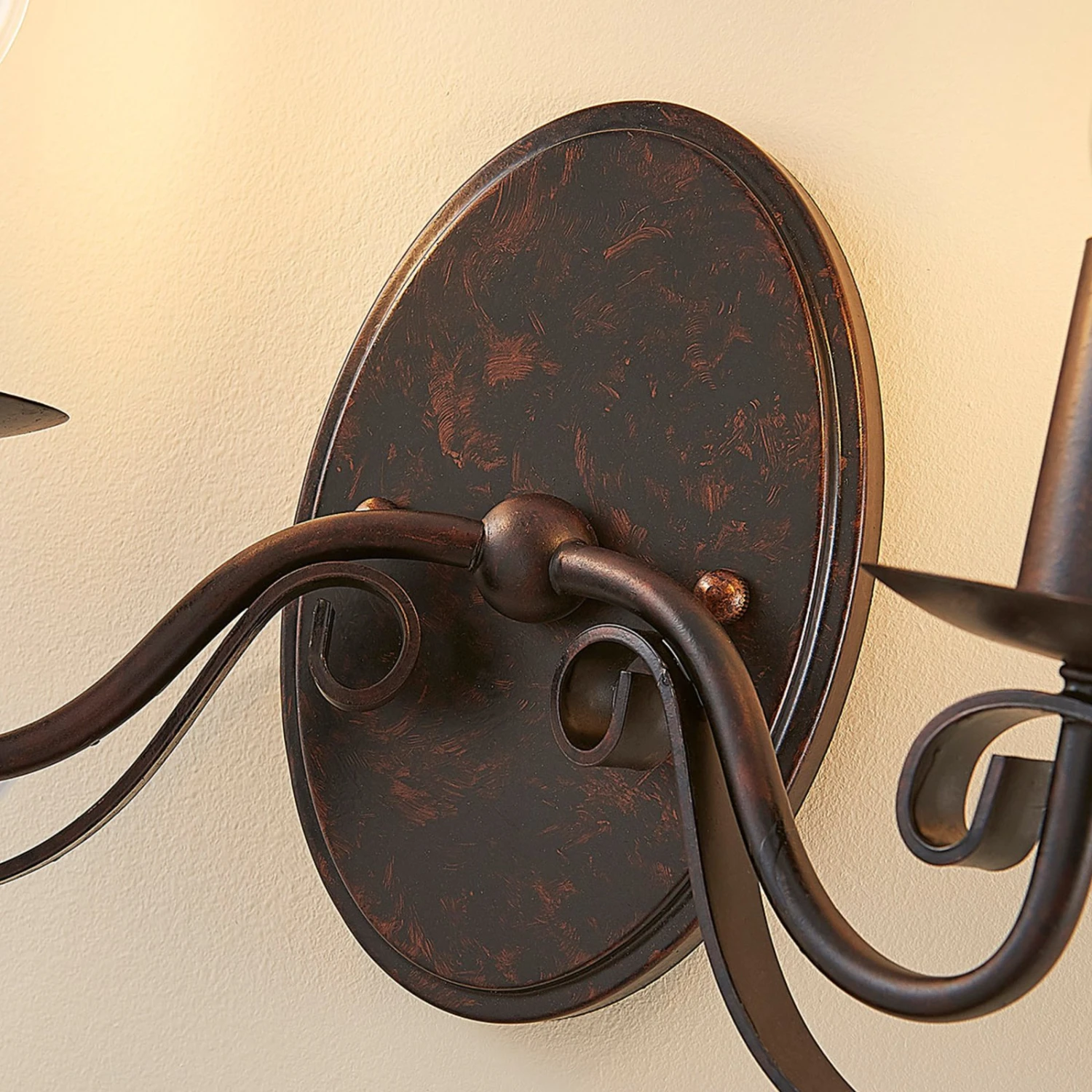 Lucande Rostfarbene Wandleuchte Caleb, 2-flammig 7 Lucande Rostfarbene Wandleuchte Caleb, 2-flammig – Bild 7