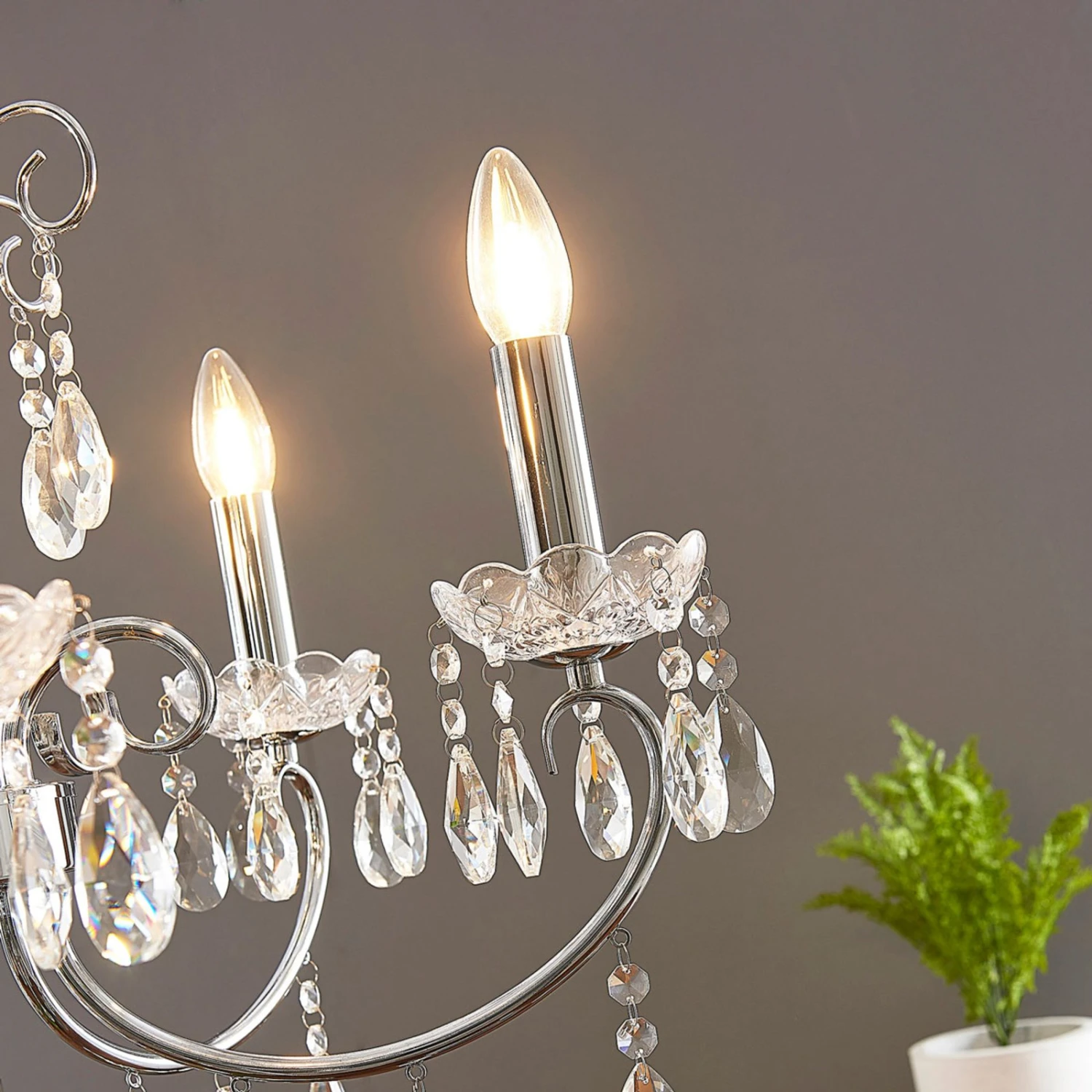 Lucande Kronleuchter Solveig Mit Kristallen, 5-fl., Chrom 5 Lucande Kronleuchter Solveig Mit Kristallen, 5-fl., Chrom – Bild 5