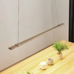 Lucande LED-Balkenpendelleuchte Tymon, Schmal, Ausziehbar -Lucande 9624376 2
