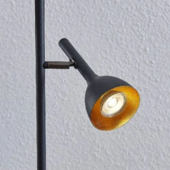 Lucande Stehleuchte Nordwin, 2-flammig, Schwarz-gold -Lucande 9624535 7