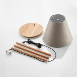 Lucande Jinda Stehlampe, Holzgestell, Samt Grau -Lucande 9627082 8