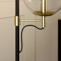 Lucande Sotiana Tischleuchte, Glaskugel, Messing -Lucande 9639225 4