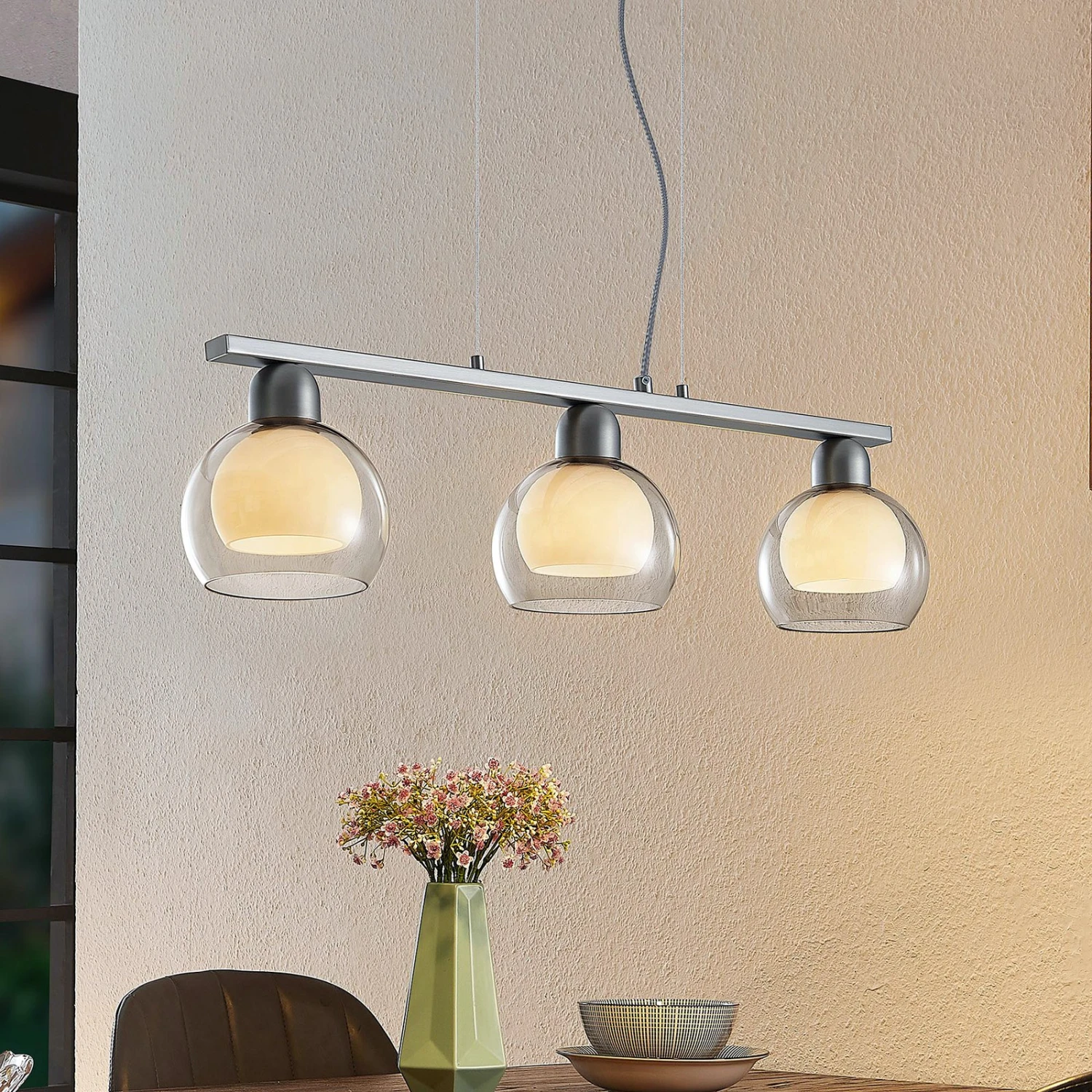 Lucande Kaiya Hängeleuchte, 3fl, Ø 14 Cm, Länglich 1 Lucande Kaiya Hängeleuchte, 3fl, Ø 14 Cm, Länglich