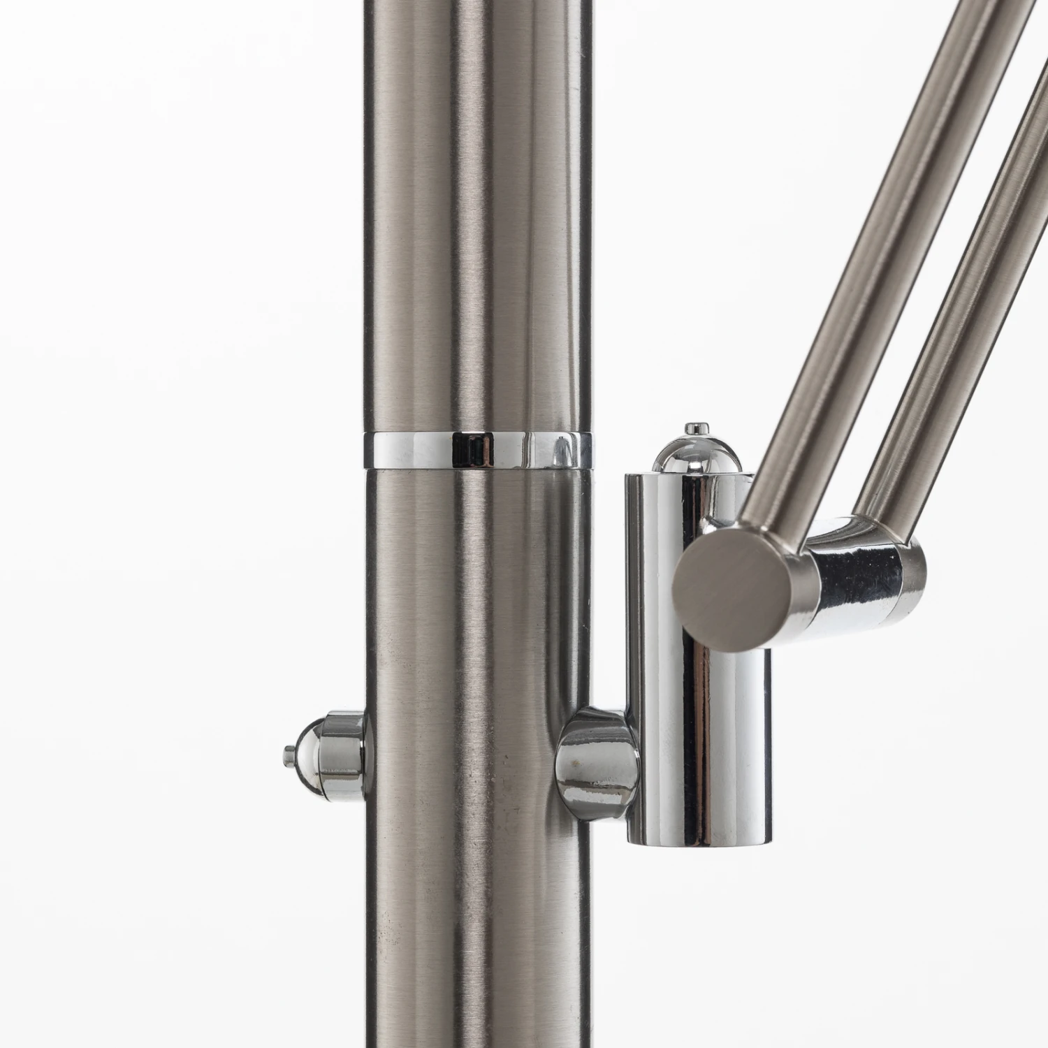 Lucande Kamari LED-Stehlampe Nickel M. Lesearm 5 Lucande Kamari LED-Stehlampe Nickel M. Lesearm – Bild 5