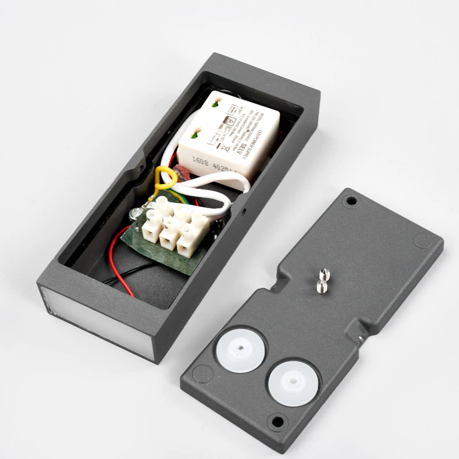 Lucande Flache LED-Außenwandlampe Corda 8 Lucande Flache LED-Außenwandlampe Corda – Bild 8