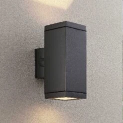 Lucande Stani Außenwandleuchte, E27, 2-flammig