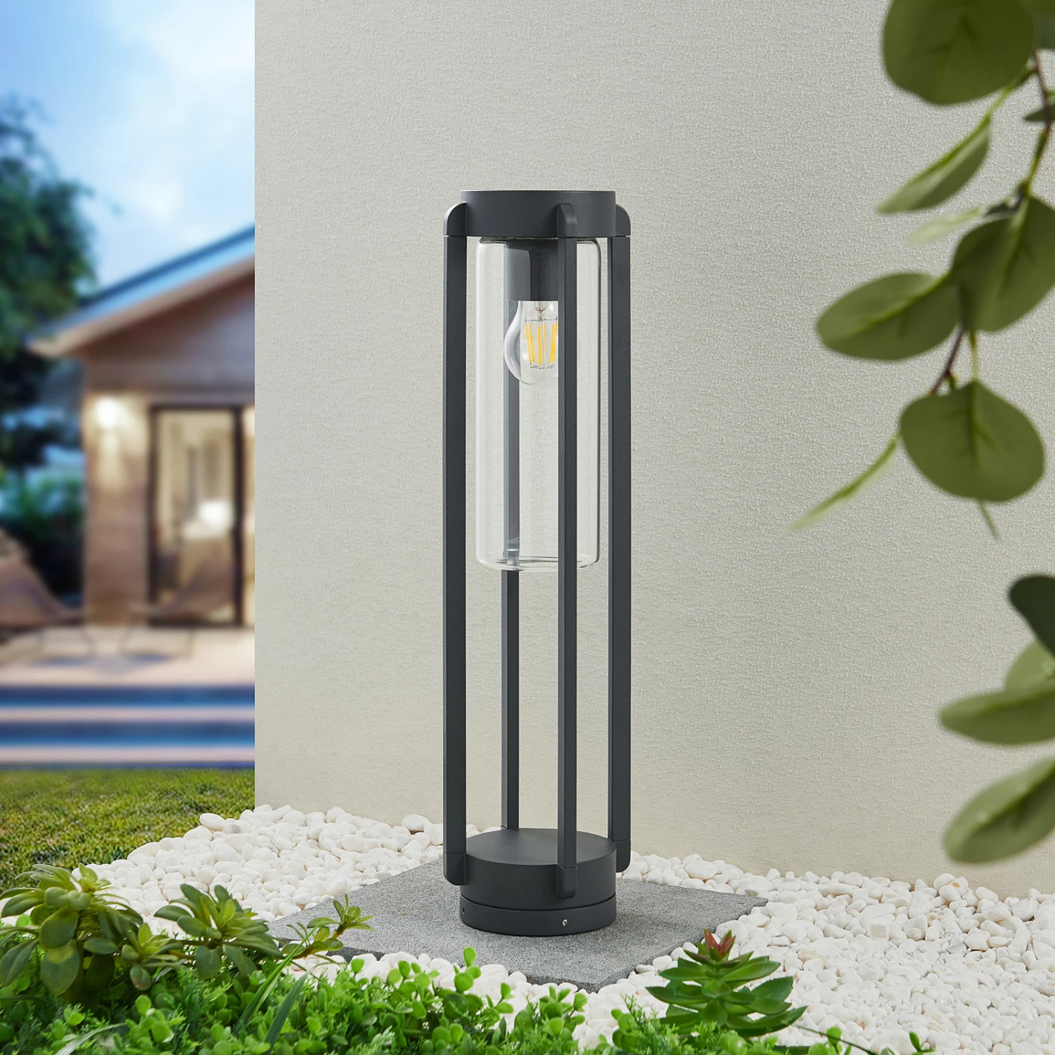 Lucande Tiras Sockelleuchte, Dunkelgrau, 56 Cm 2 Lucande Tiras Sockelleuchte, Dunkelgrau, 56 Cm – Bild 2