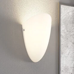 Lucande Amalia Wandleuchte Mit Schönem Glas-Schirm