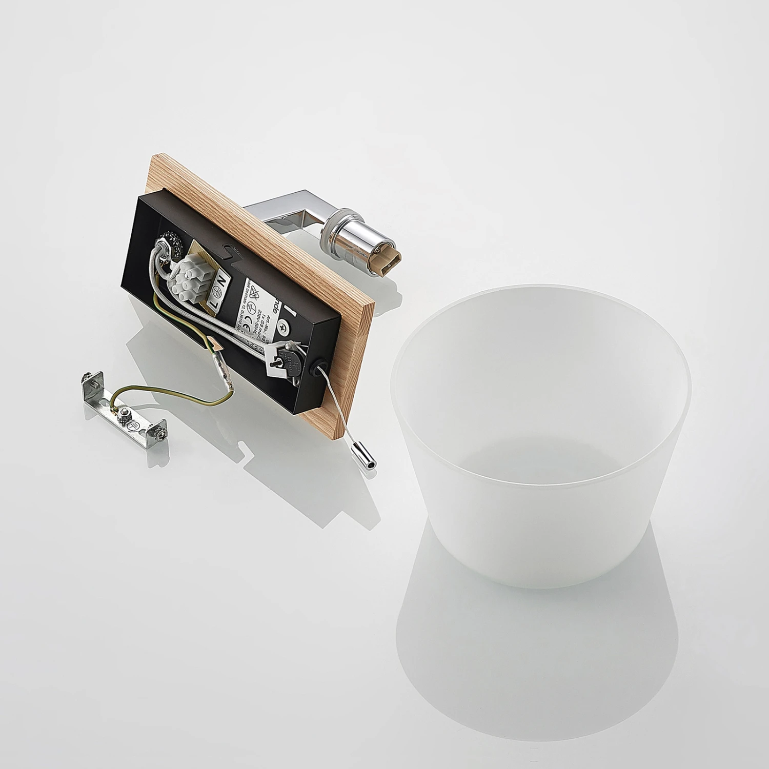 Lucande Rhea Wandleuchte Mit Hellem Holz 9 Lucande Rhea Wandleuchte Mit Hellem Holz – Bild 9