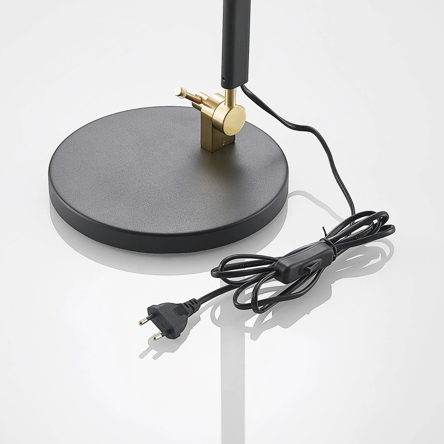 Lucande Nordin Tischlampe Schwarz/gold Verstellbar 5 Lucande Nordin Tischlampe Schwarz/gold Verstellbar – Bild 5